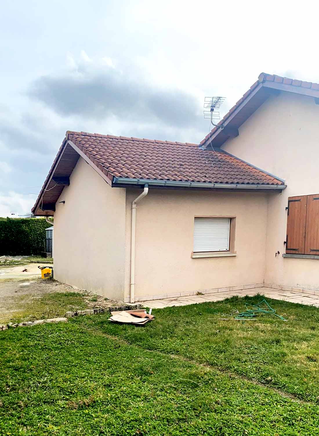 Maison avant des travaux d'isolation extérieur à Saint-Siméon-de Bressieux